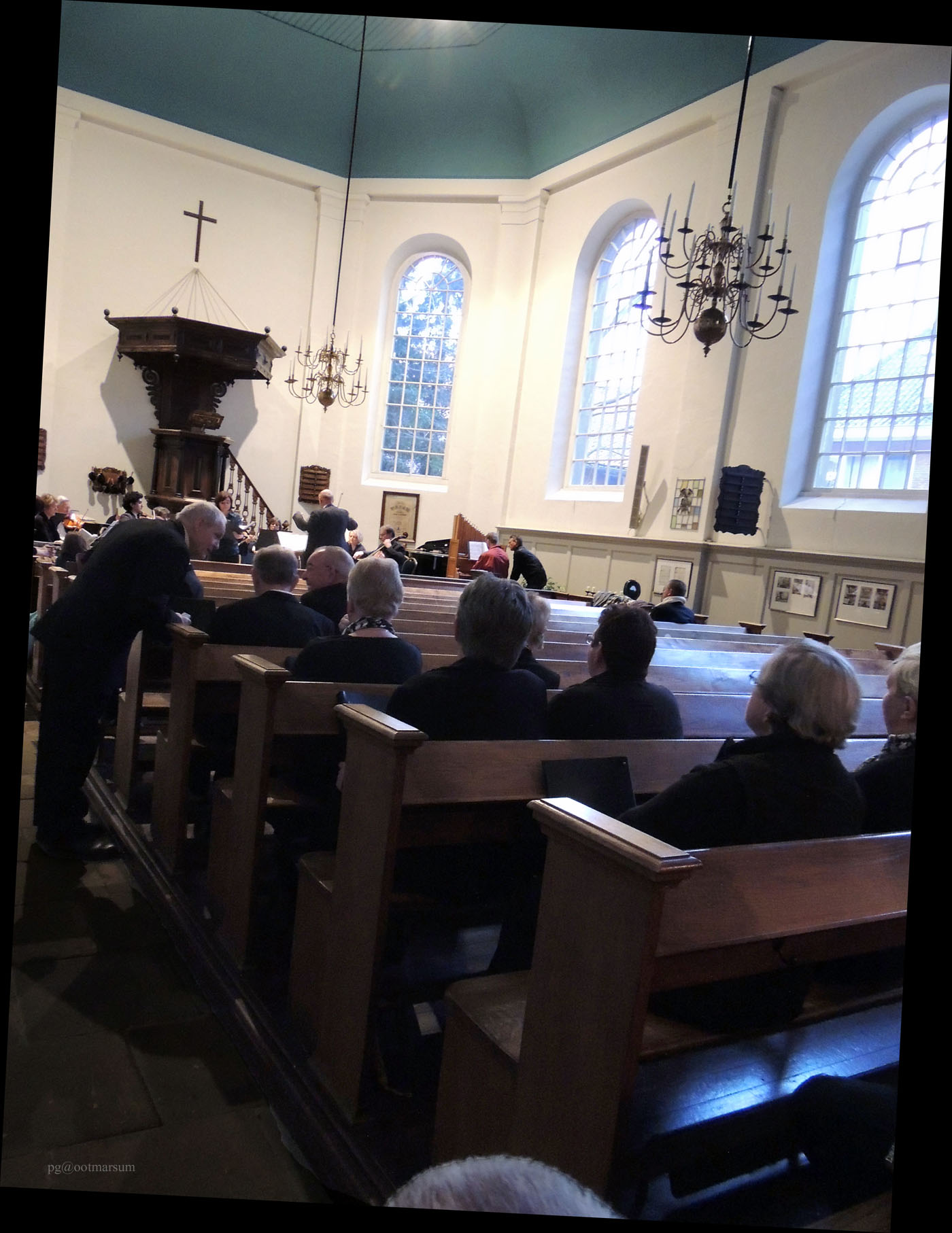 b. wachten op (1)
